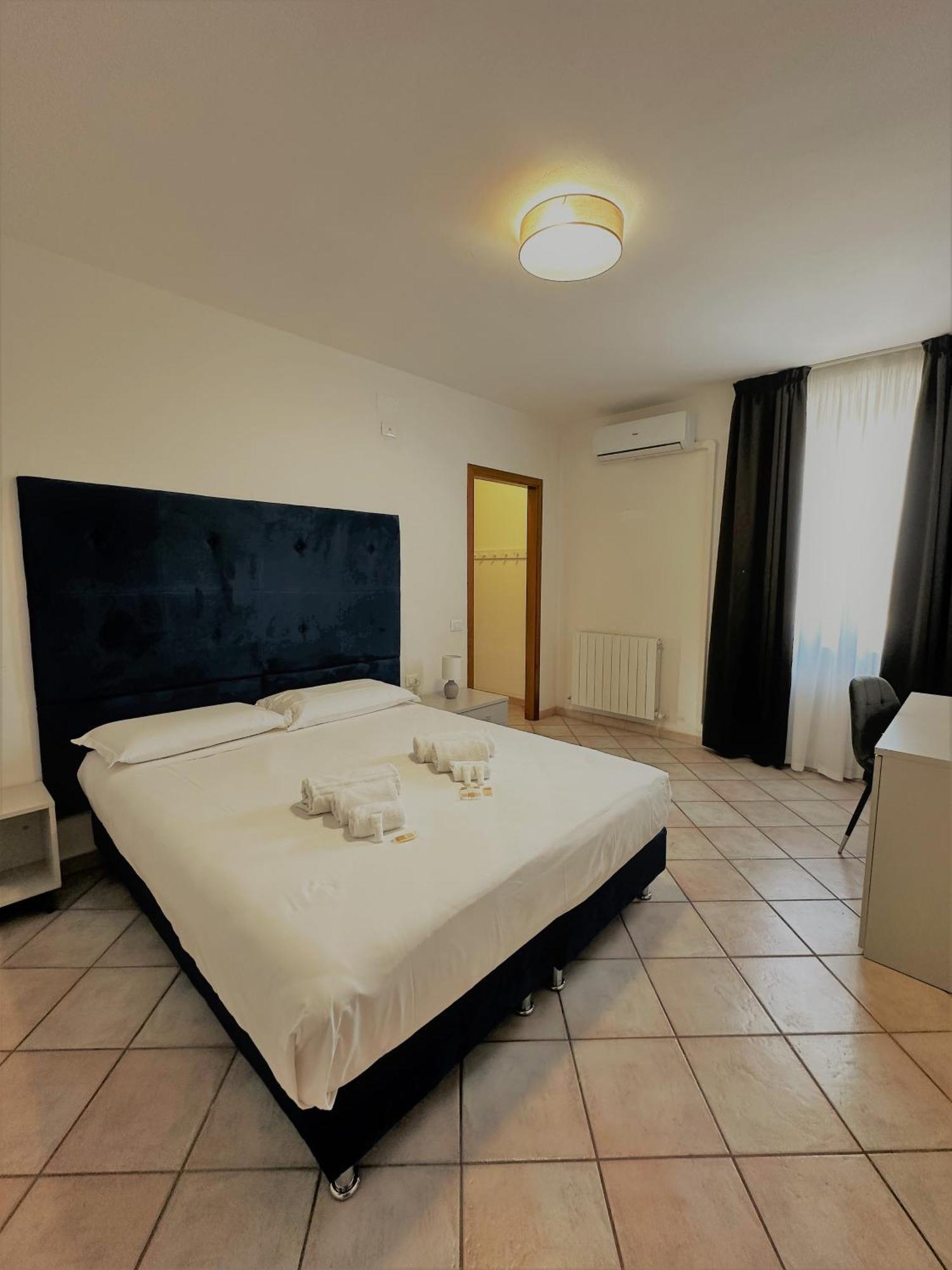 Hotel The Flash - Venturina Terme Exterior foto